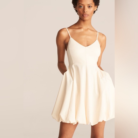 Rebecca Taylor Dresses & Skirts - NWT Rebecca Taylor bubble hem dress